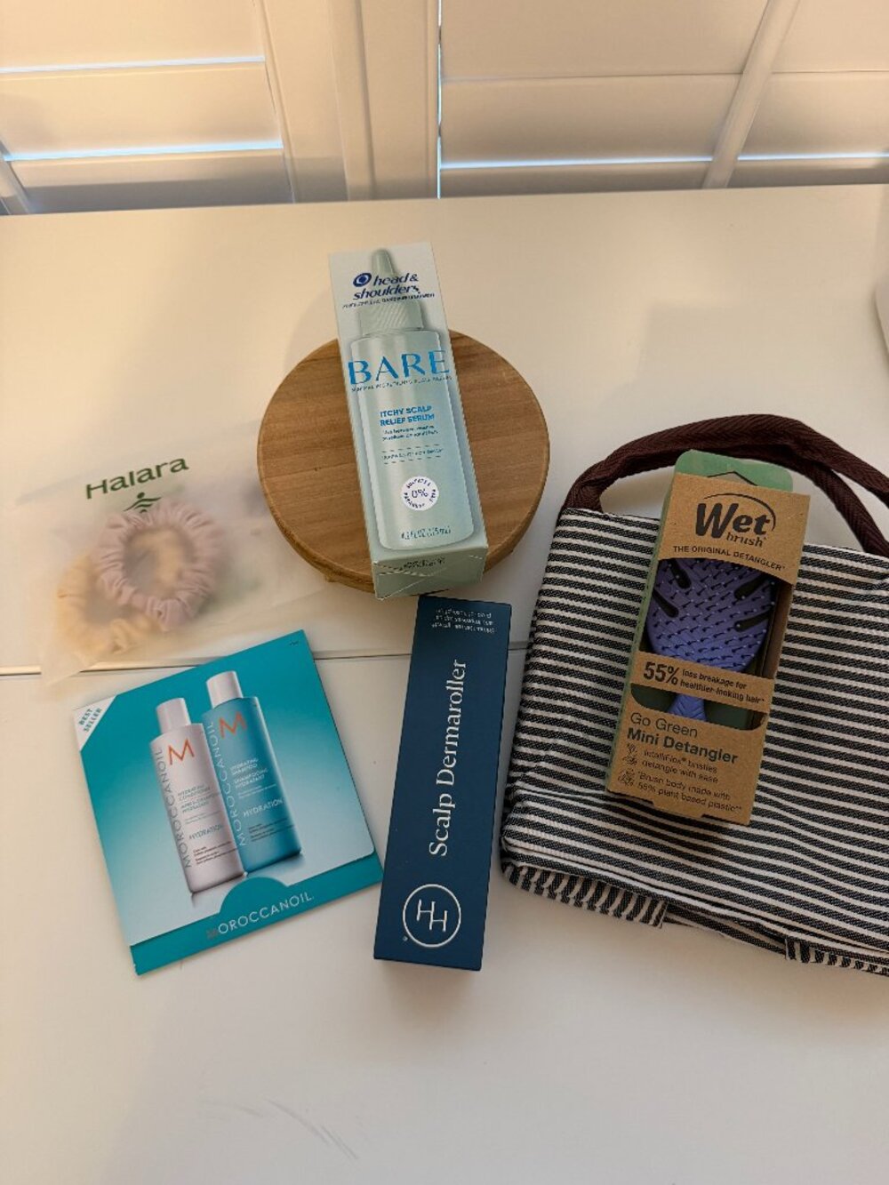Haircare Bundle | MSRP $80+ - Picture 3 of 13